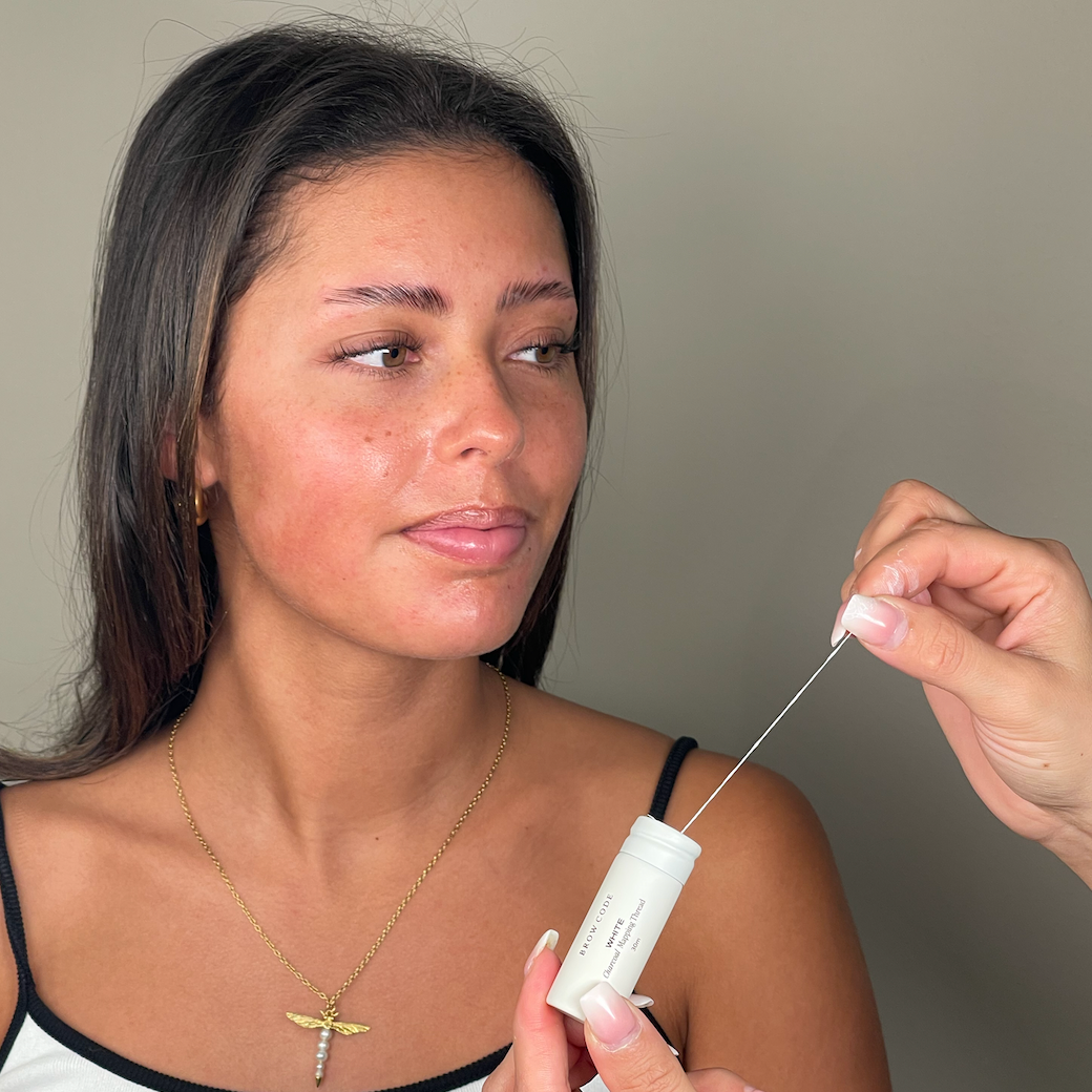 Vit/Svart Brow Mapping Tråd